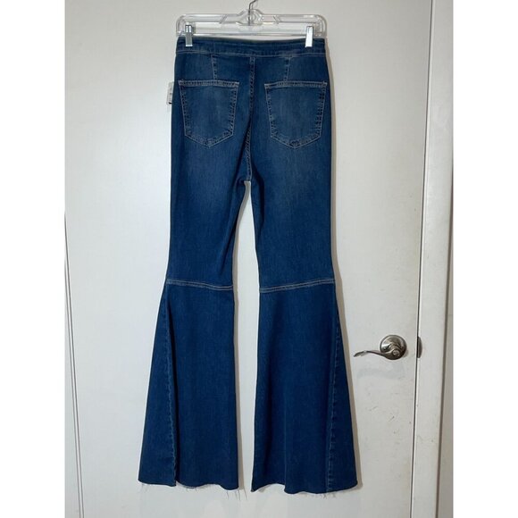 NWT Free People Just Float On Flare. High rise  Jeans  Women Size 28 - Picture 11 of 15